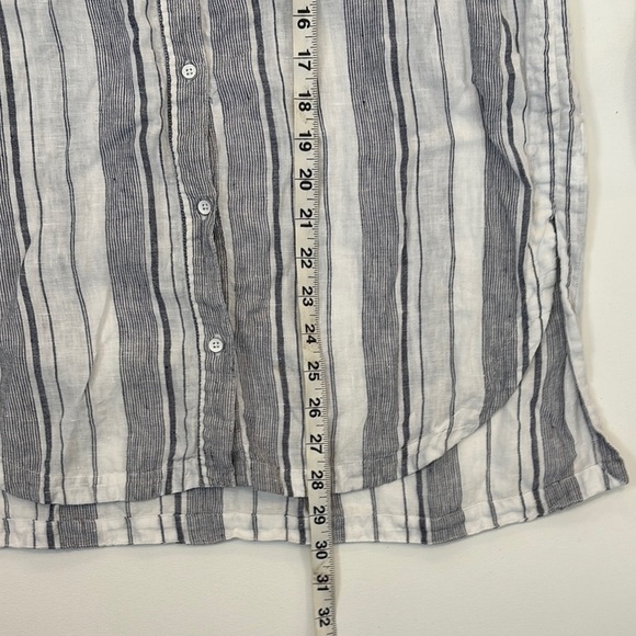 Athleta Linen Women’s Button Down Shirt Sz Large Classic Stripes Summer Nautical - Picture 5 of 9